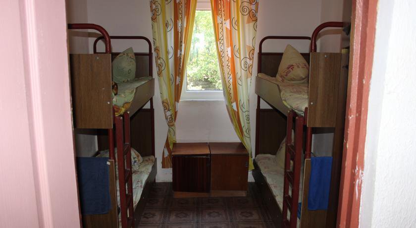 Гостиница Guest House Danira Подгорное-14